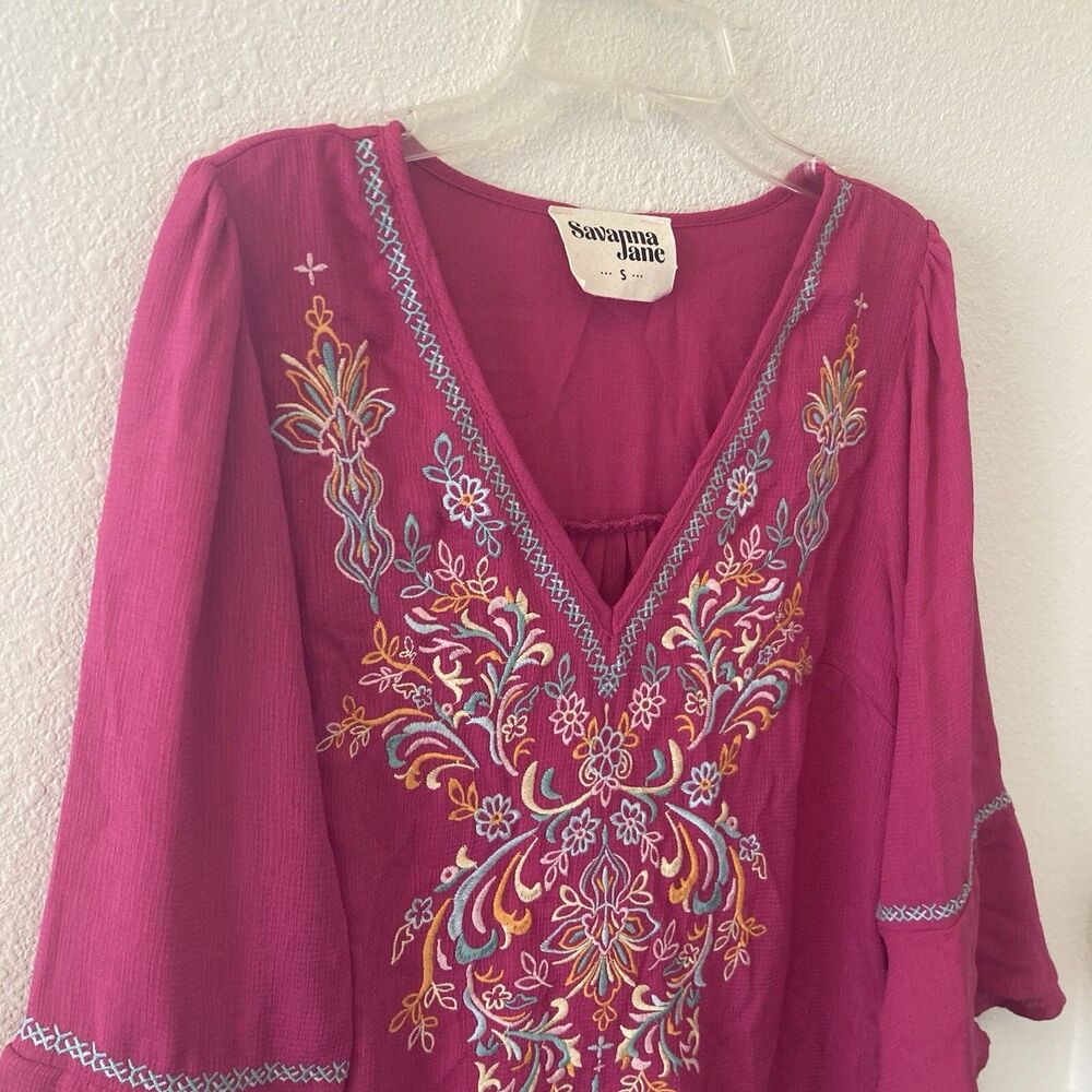 Savanna Jane Tunic Top Women's Small Magenta Embroidered Bell Sleeve Boho - Picture 11 of 16